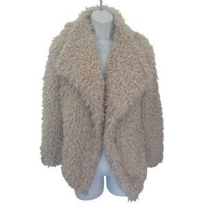 Vero Moda Womens Creame Faux Fur Jacket M Elegant Warm Comfort